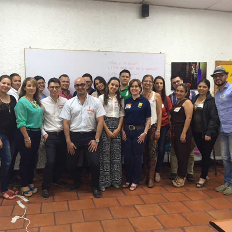 Funcionarios participaron del programa AFLORA