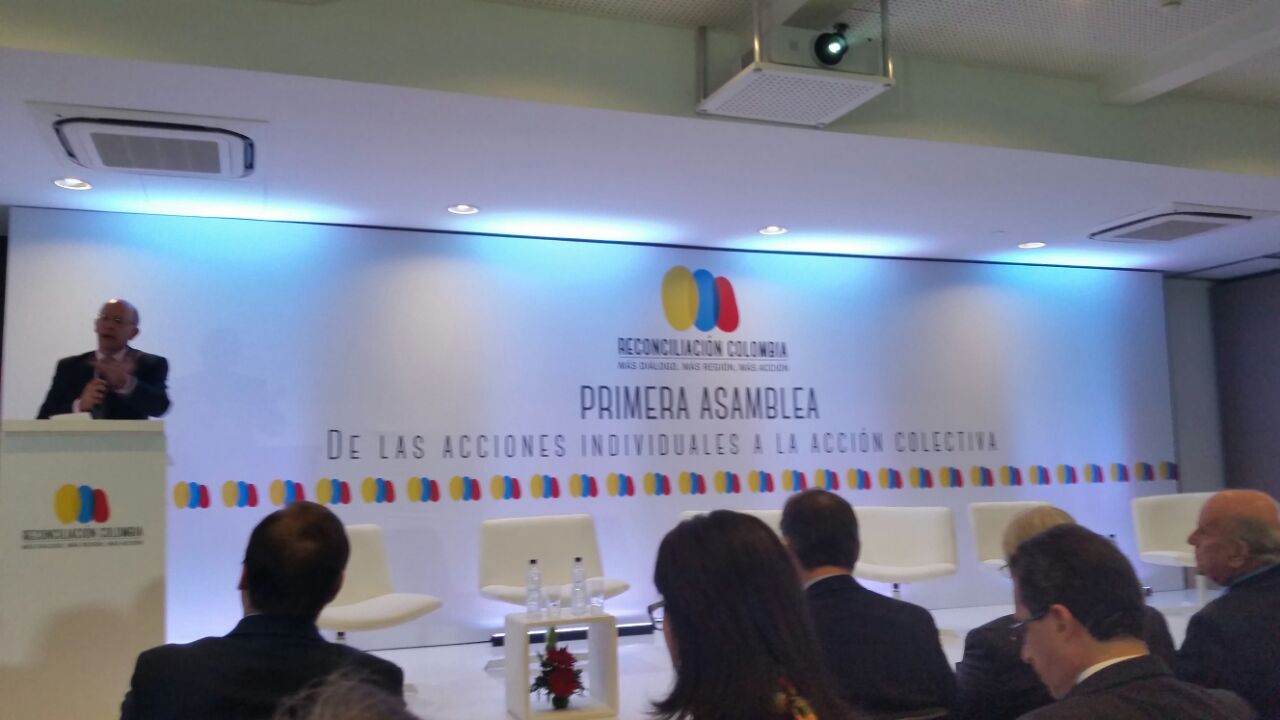 Primera asamblea Corporación  Reconciliación Colombia